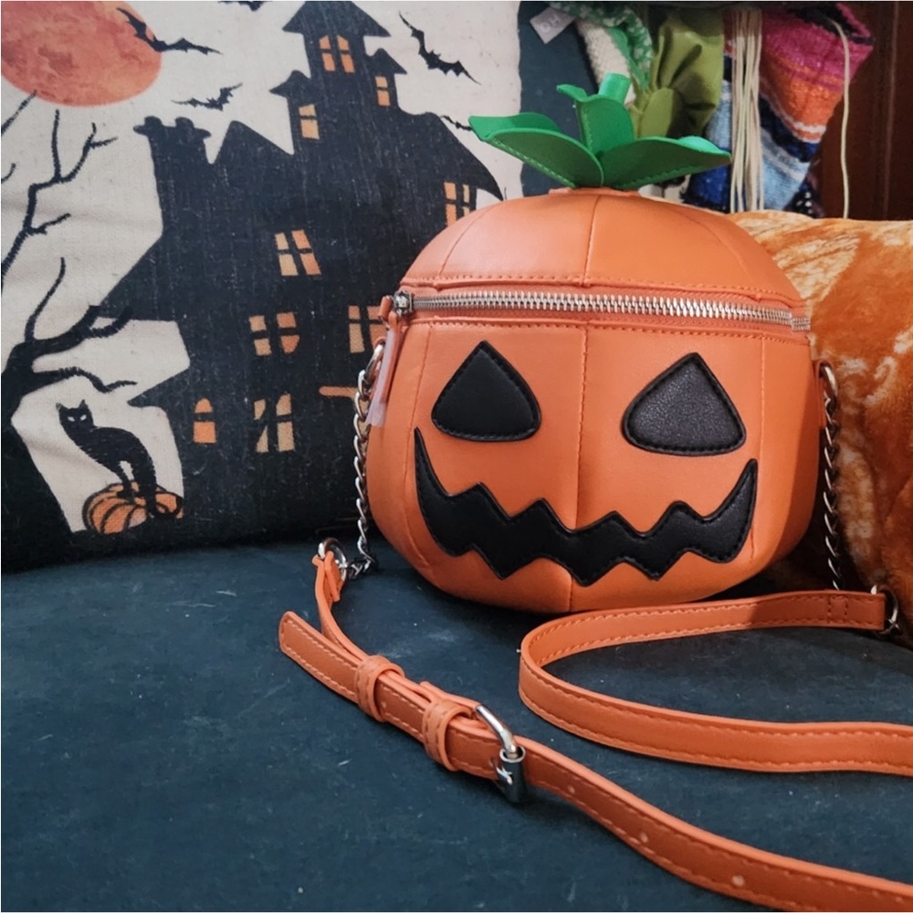 3D Jack O’Lantern Pumpkin Crossbody Bag Halloween